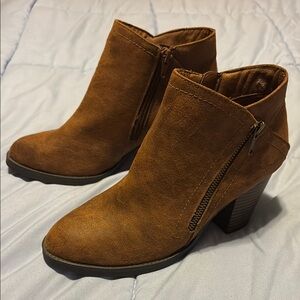Rampage Brown Ankle Booties Classic Style